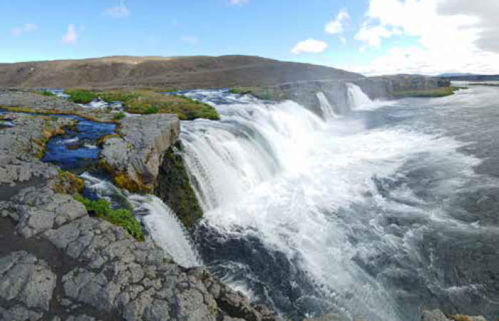 Widowiskowy wodospad! - Islandia4x4 Widowiskowy wodospad! - Islandia4x4
